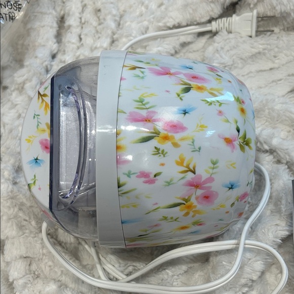 LFS Romatic Floral Pink Pint Personal Home Ice Cream Maker New kitchen wear - Picture 5 of 8